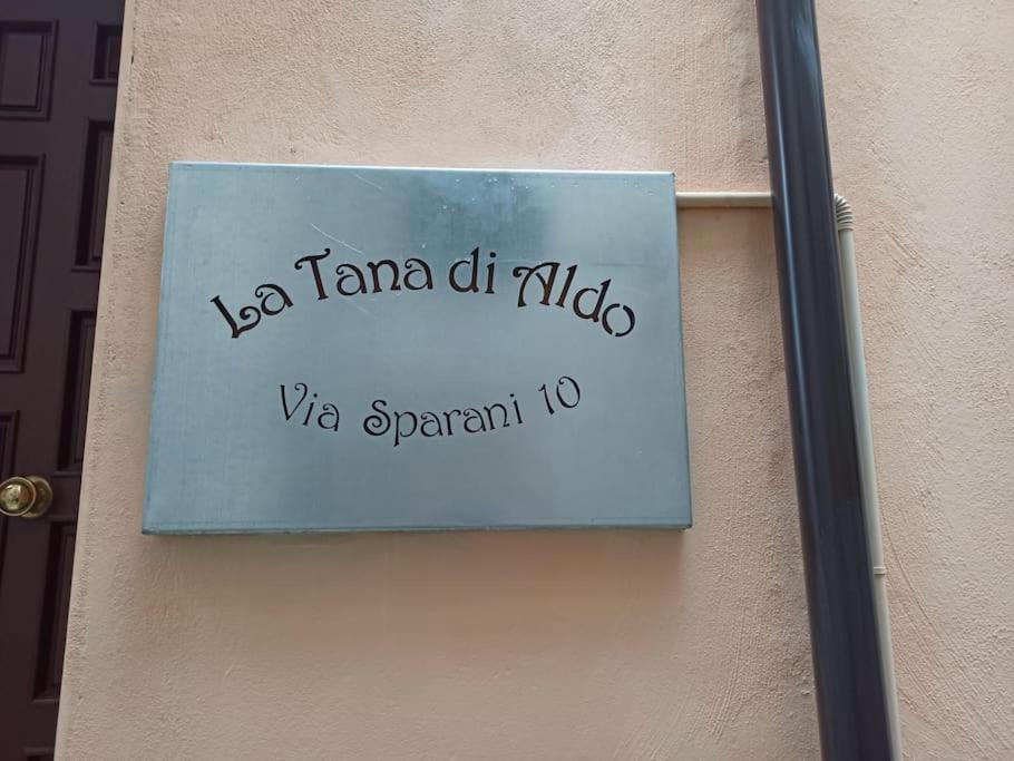 Intero Alloggio - Centro Storico - La Tana Di Aldo- 150 M Da Pepe In Grani Caiazzo Exterior photo
